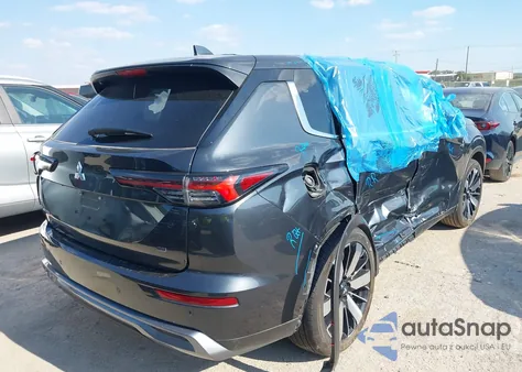 2025 Mitsubishi Outlander Se 2.5 2Wd z USA, uszkodzony, nr VIN JA4J3VA82SZ033894